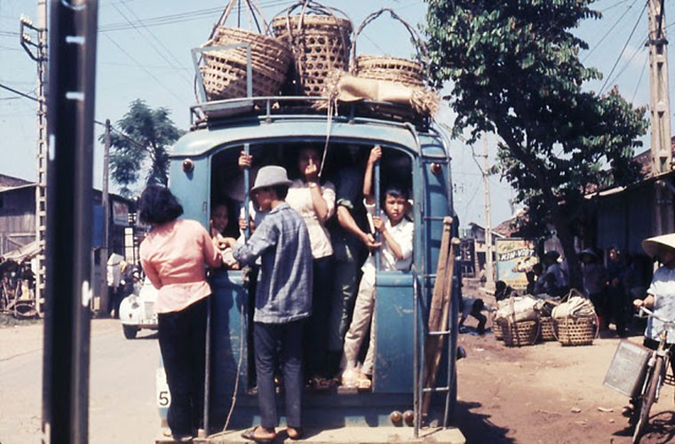 Doc dao giao thong o Viet Nam hoi nhung nam 1960-Hinh-3